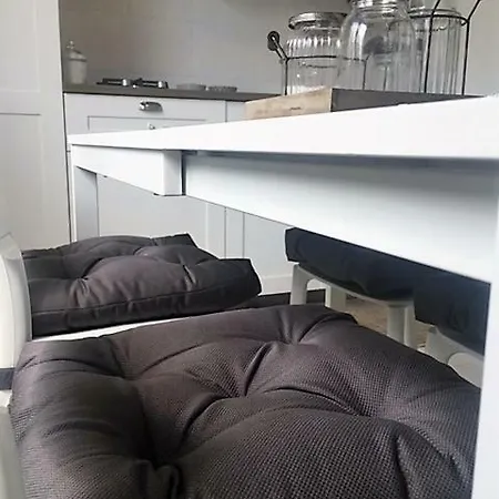 House In Campagna Apartment *