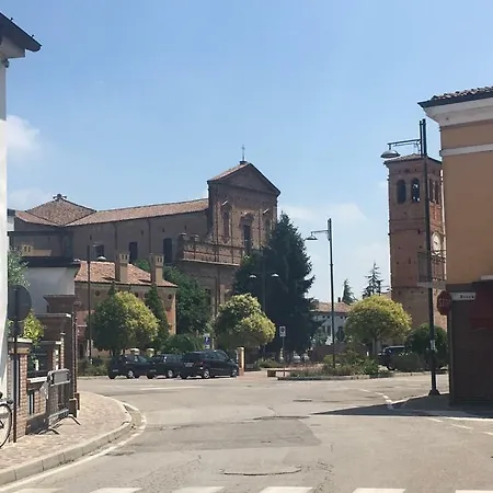 Apartment House In Campagna